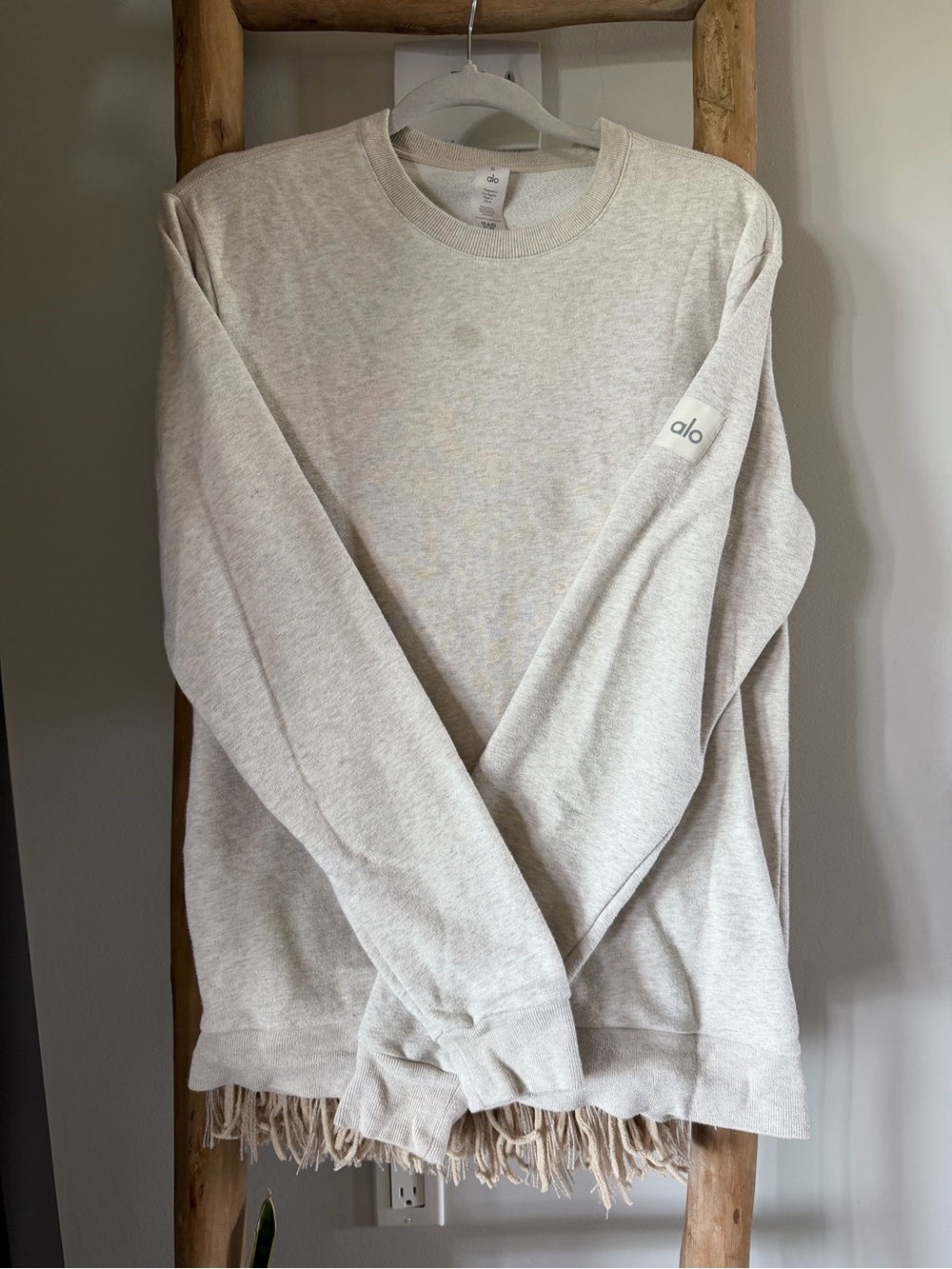 🤍 Alo Heather Grey Crewneck Sweatshirt